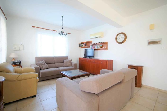 Image No.4-3 Bed House for sale