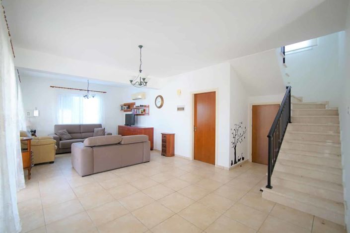 Image No.5-3 Bed House for sale