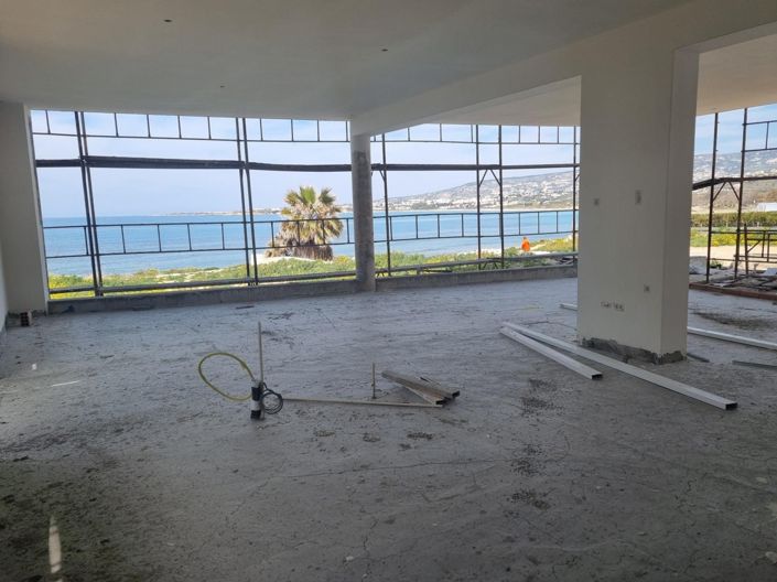 Image No.6-Maison de 5 chambres à vendre à Kissonerga