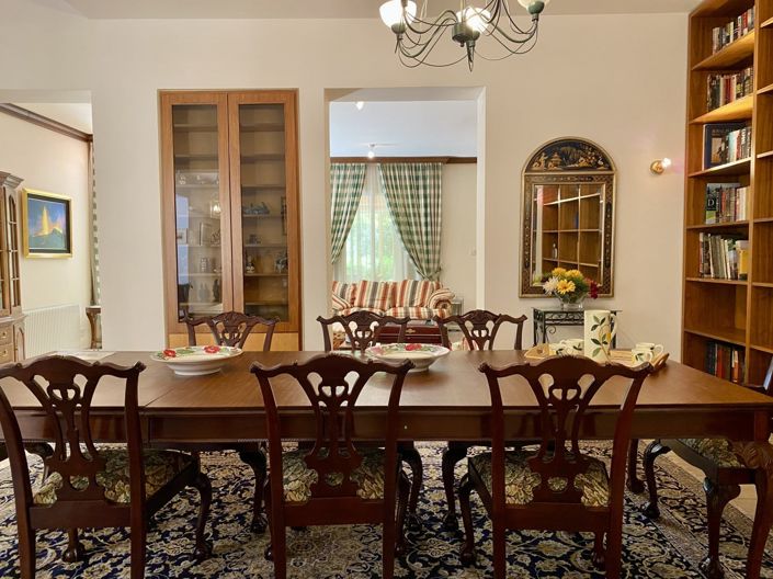 Image No.2-3 Bed House for sale