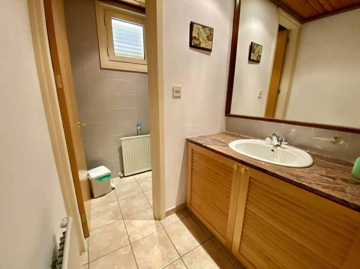 Image No.6-3 Bed House for sale