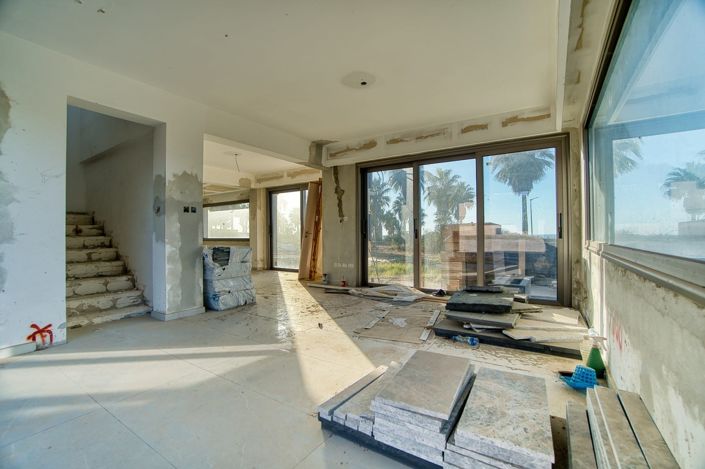 Image No.9-4 Bed House for sale