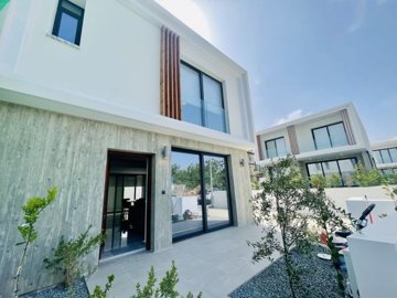 444963-detached-villa-for-rent-in-empafull