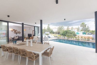 705348-detached-villa-for-sale-in-pernerafull