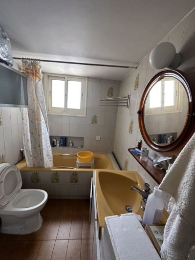 Image No.9-3 Bed House for sale