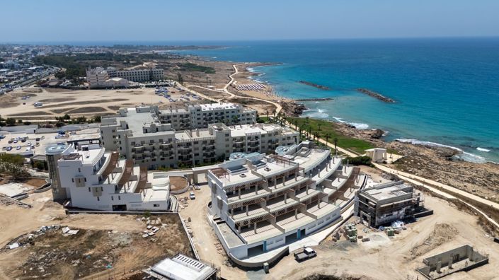 Image No.3-4 Bed House for sale