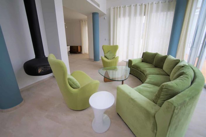 Image No.3-5 Bed House for sale