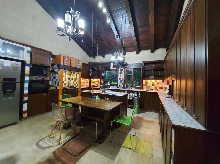 Image No.9-4 Bed House for sale