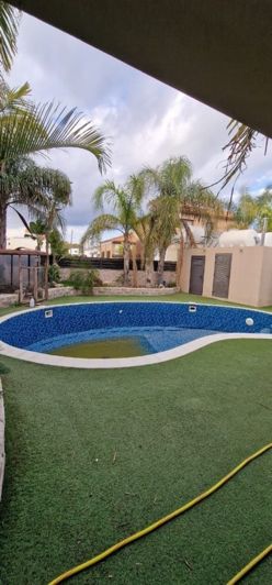 Image No.2-4 Bed House for sale