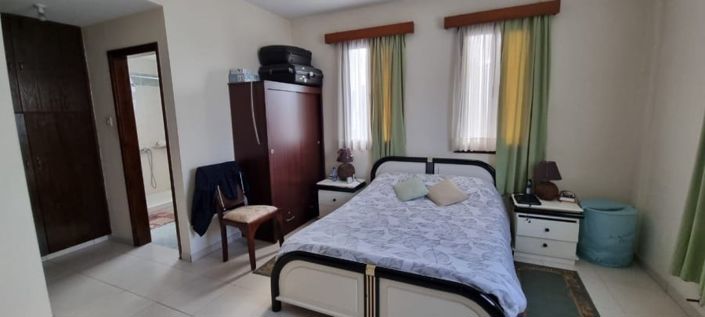 Image No.4-Maison de 5 chambres à vendre à Larnaca