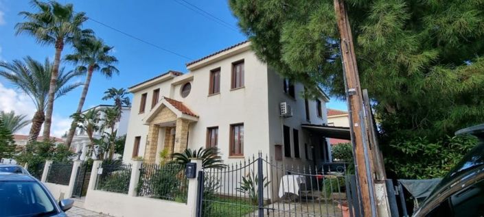 Image No.5-Maison de 5 chambres à vendre à Larnaca