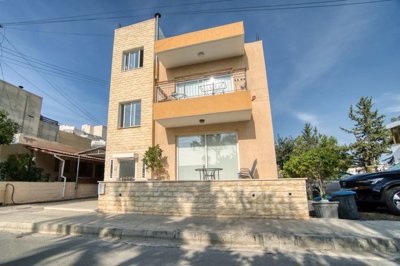 531696-semi-detached-villa-for-sale-in-paphos