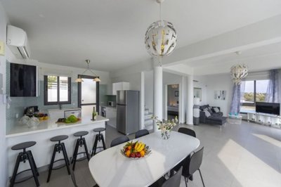 458132-detached-house-in-cape-grecofull