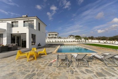 458128-detached-house-in-cape-grecofull