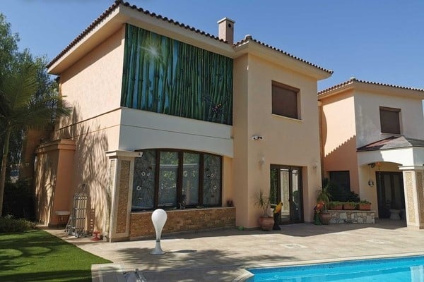 Image No.3-Maison de 5 chambres à vendre à Kalogirou