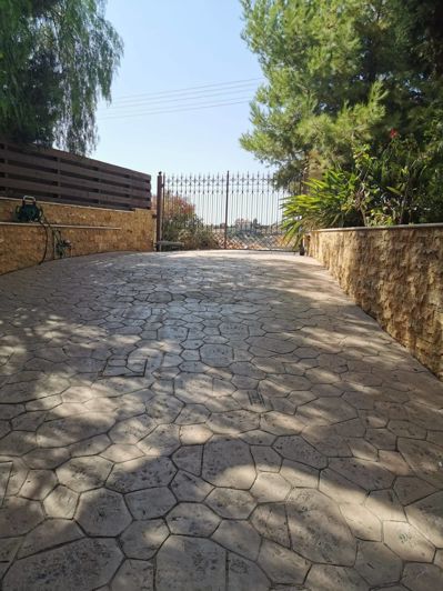 Image No.5-Maison de 5 chambres à vendre à Kalogirou