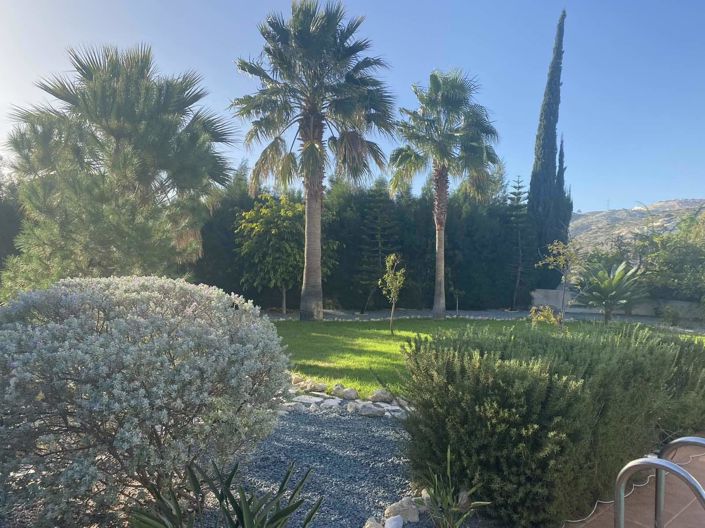 Image No.3-Maison de 3 chambres à vendre à Agios Tychonas