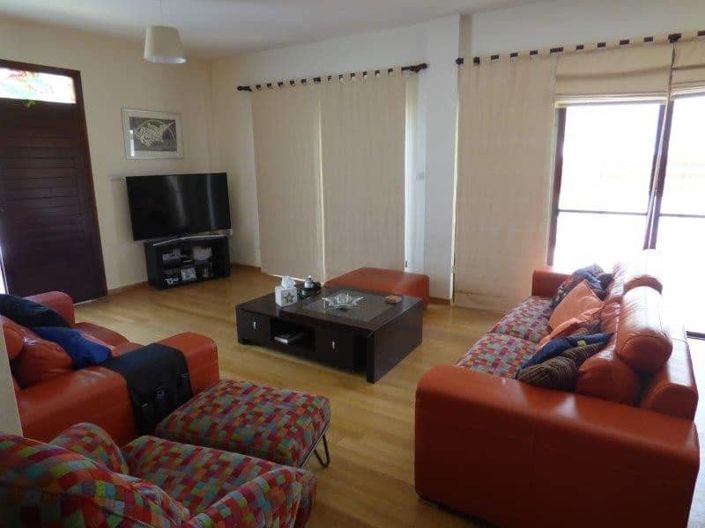 Image No.6-Maison de 5 chambres à vendre à Aradippou