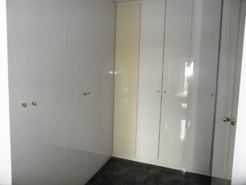 464122-amazing-three-bedroom-bungalow-for-sal
