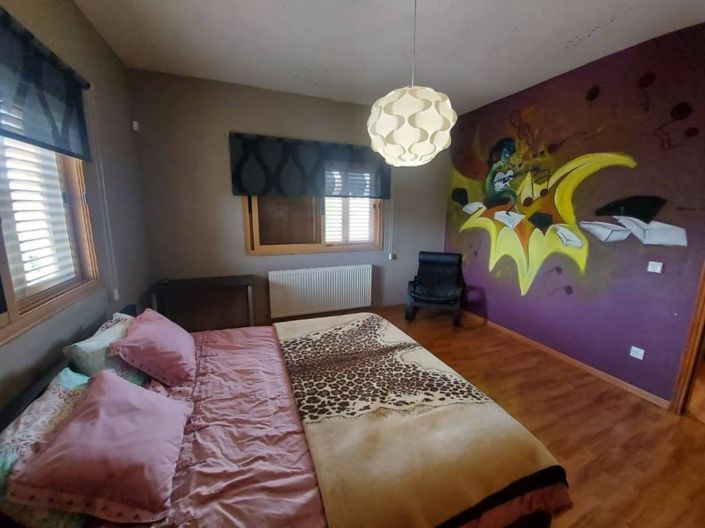 Image No.4-4 Bed House for sale