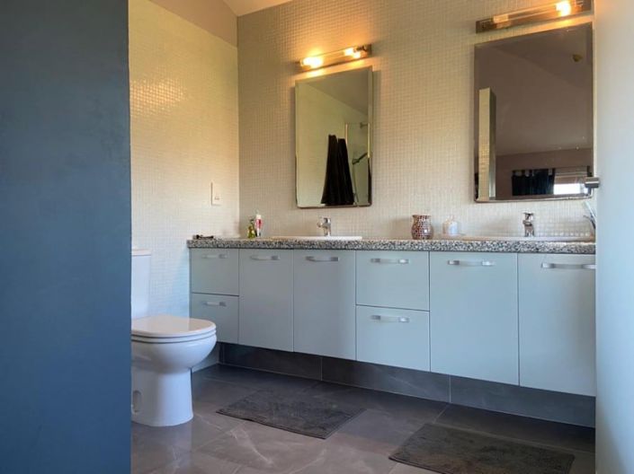 Image No.4-5 Bed House for sale