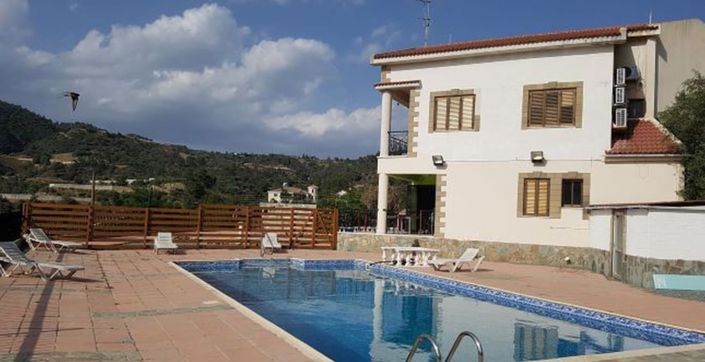 Image No.7-5 Bed House for sale