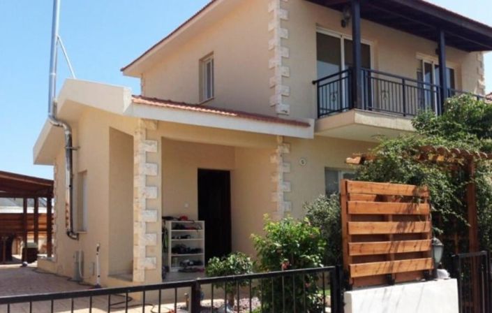 Image No.1-3 Bed House for sale