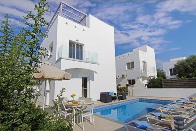 1 - Ayia Napa, House