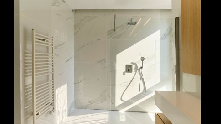 Image No.2-3 Bed House for sale