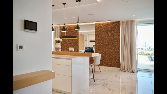 Image No.10-4 Bed House for sale