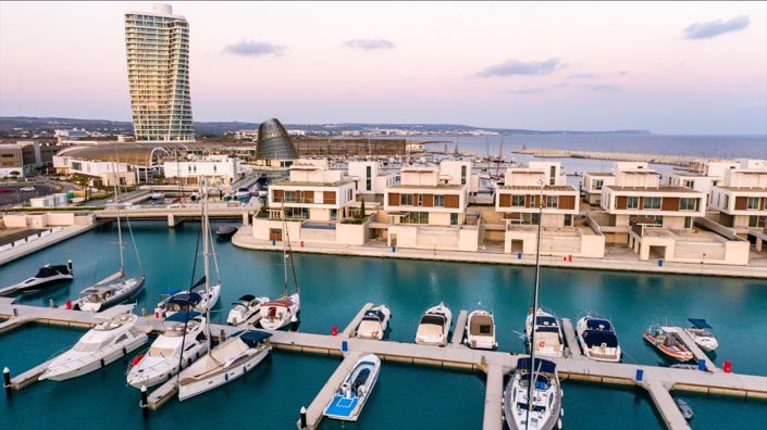 Image No.3-4 Bed House for sale