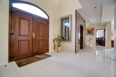 547198-detached-villa-for-sale-in-empafull