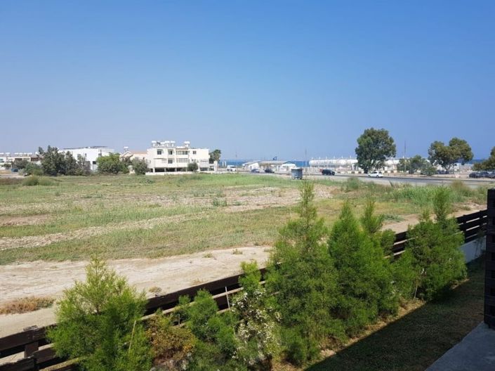 Image No.4-6 Bed House for sale