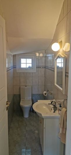 Image No.7-3 Bed House for sale