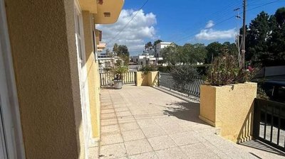477810-house-in-agioi-anargyroifull