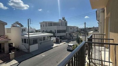 477814-house-in-agioi-anargyroifull