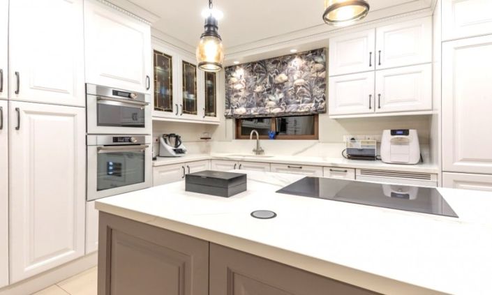 Image No.2-4 Bed House for sale