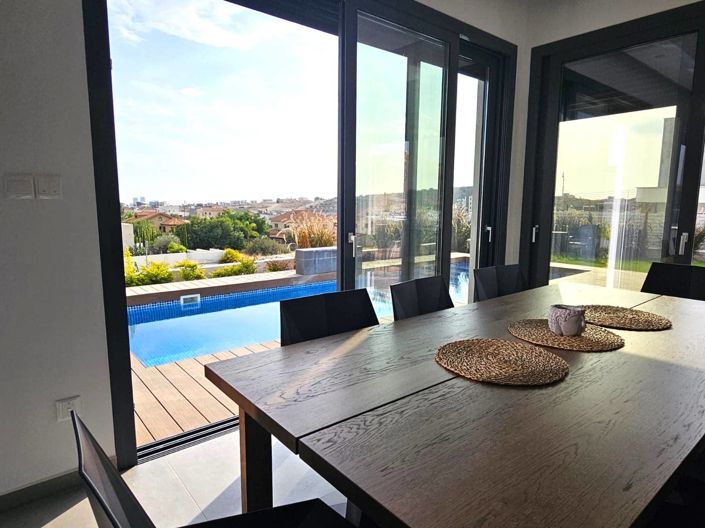 Image No.9-Maison de 4 chambres à vendre à Agios Athanasios