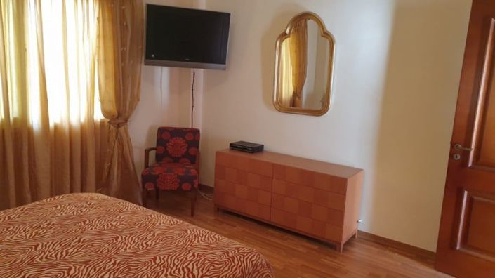 Image No.3-3 Bed House for sale