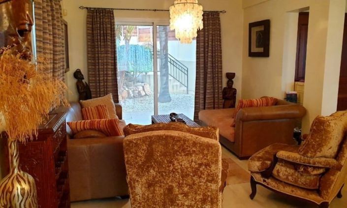 Image No.9-3 Bed House for sale