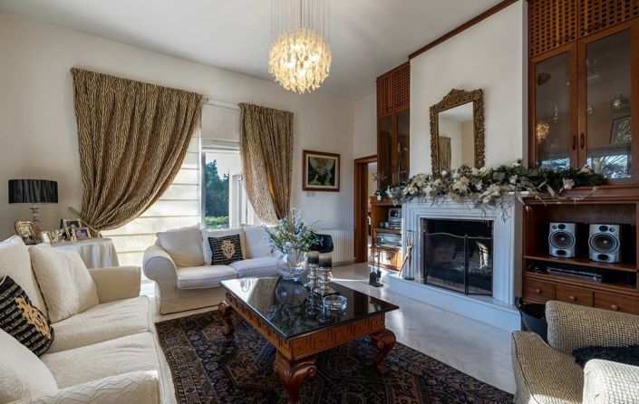 Image No.4-Maison de 4 chambres à vendre à Kalogirou