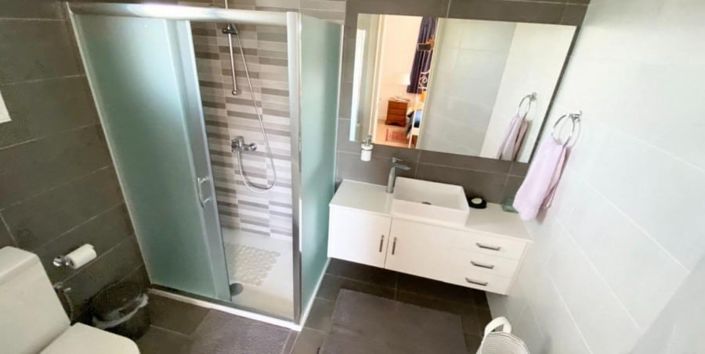 Image No.6-Maison de 7 chambres à vendre à Agios Athanasios