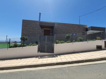482737-detached-villa-for-sale-in-souni-zanak