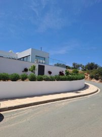 482735-detached-villa-for-sale-in-souni-zanak