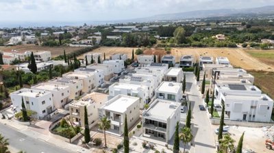 697004-detached-villa-for-sale-in-chlorakaori