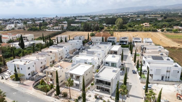 Image No.5-3 Bed House for sale