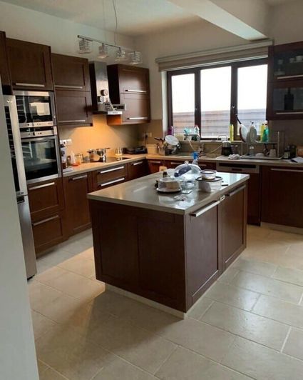 Image No.4-4 Bed House for sale