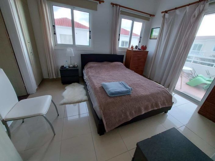 Image No.7-3 Bed House for sale