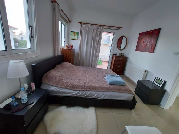 Image No.8-3 Bed House for sale