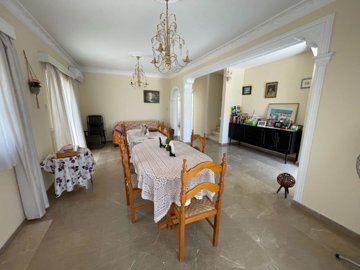 484073-house-in-oroklini-tourist-areaorig